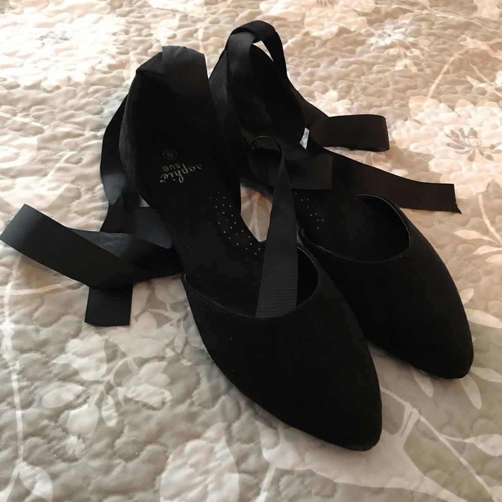 Black flats